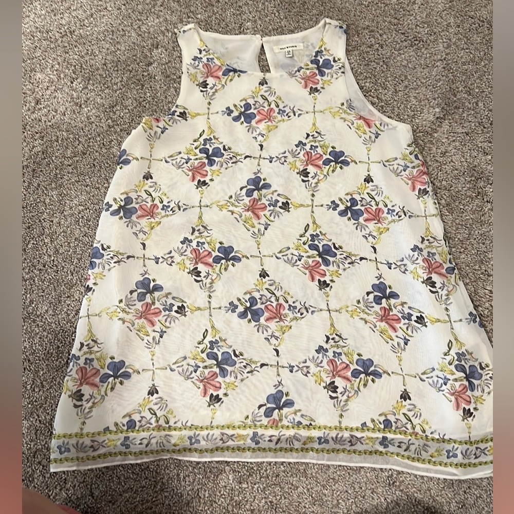 Floral tank top/blouse (size XS)